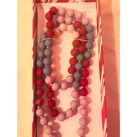 A New Day NWT Beaded Crossbody Strap with Phone Attachment Multicolor - Picture 5 of 8